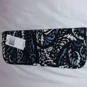 Vera Bradley Curling & Flat Iron Cover. Paisley Noir pattern. New With Tags.
